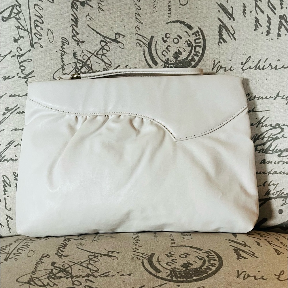 Bag Bazaar Sleek White Clutch with Minimalist Design Faux Leather Vintage Retro